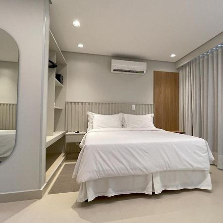 Estoril Hotel Marília Buitenkant foto