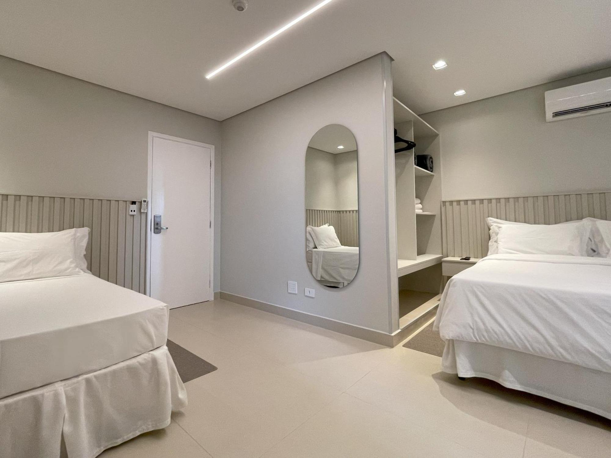 Estoril Hotel Marília Buitenkant foto
