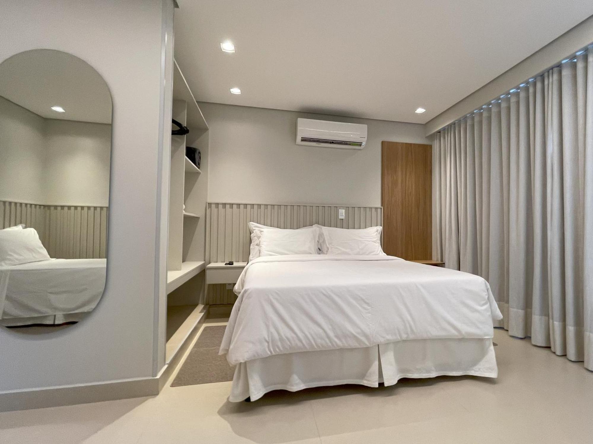 Estoril Hotel Marília Buitenkant foto
