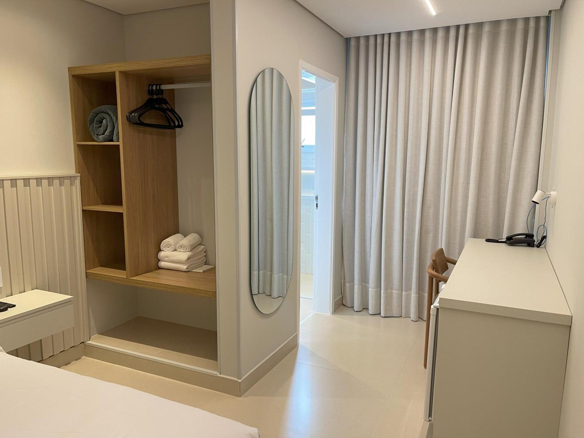 Estoril Hotel Marília Buitenkant foto