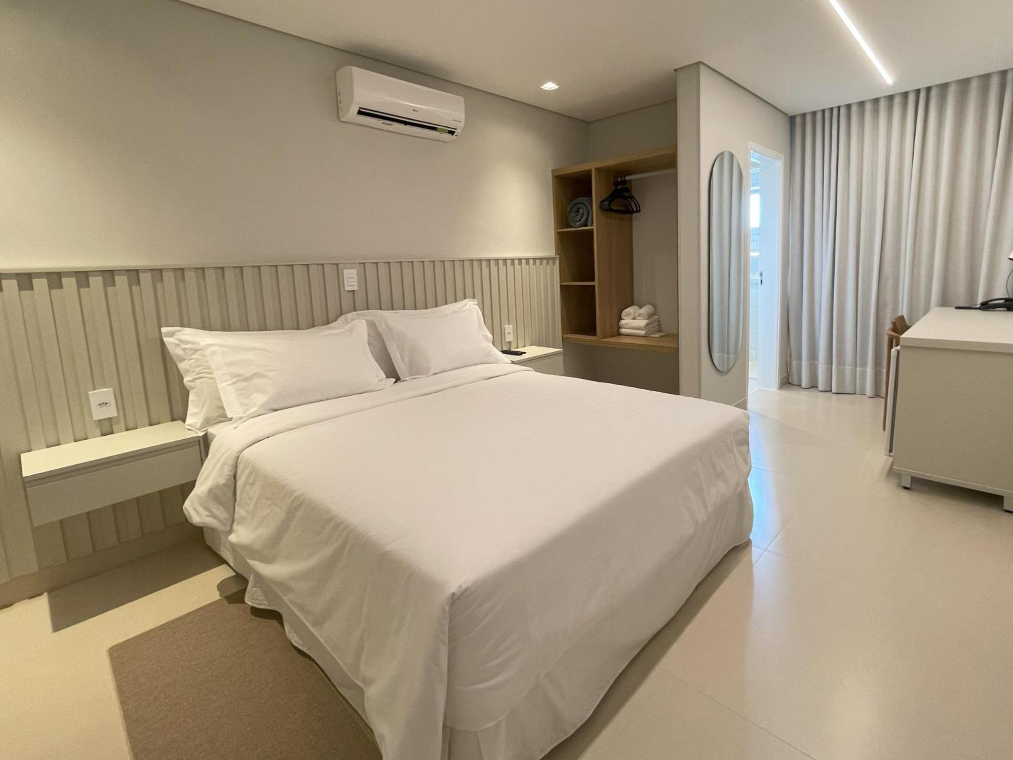 Estoril Hotel Marília Buitenkant foto