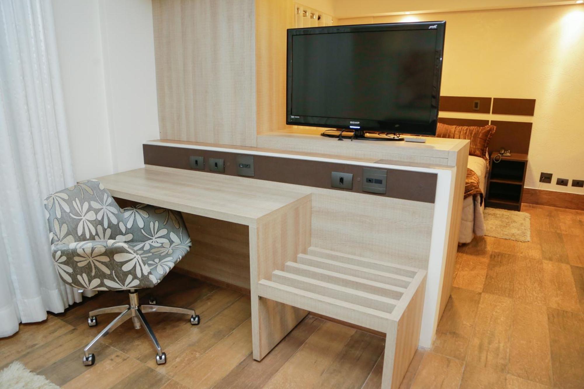 Estoril Hotel Marília Kamer foto