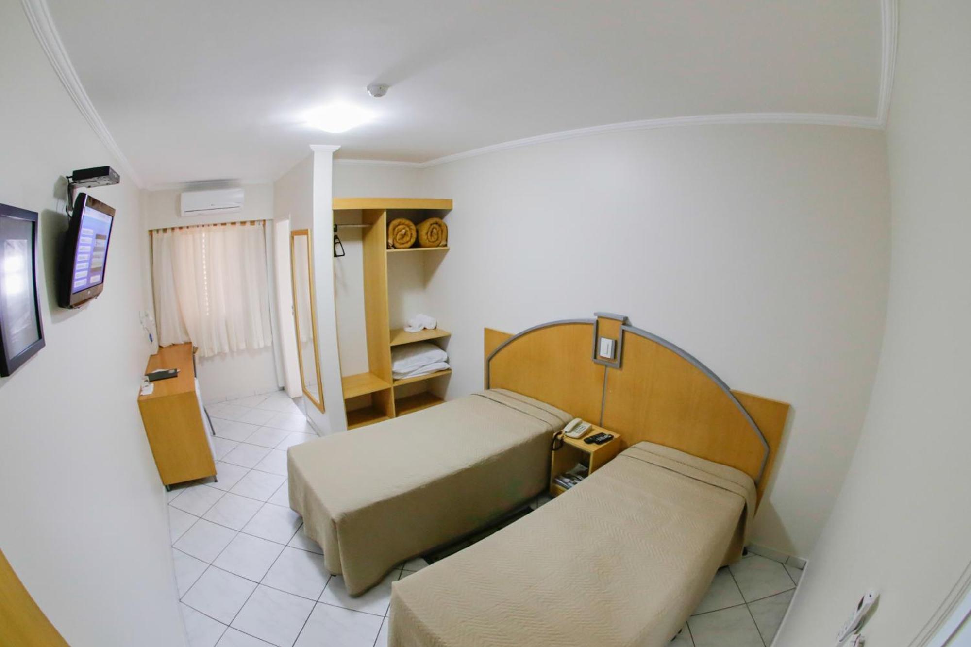 Estoril Hotel Marília Kamer foto